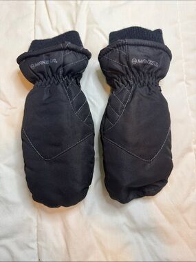Manzella Kids Black Snow Mittens - Warm Winter Gloves